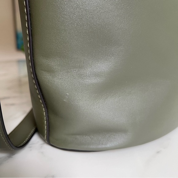 Coach 1941 Dakota Bucket Bag Army Green Govetanned Leather Brass CH726 Crossbody - Picture 7 of 16